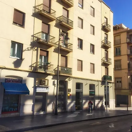 Cheap & Chic Malaga